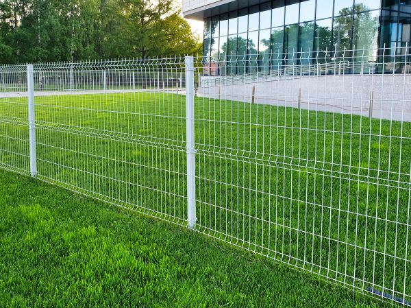 Industrial Fence Painting